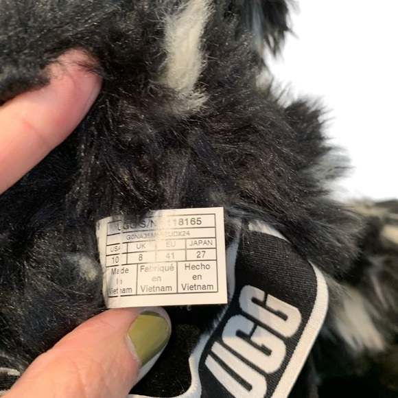 UGG | Women’s Oh Yeah Spots Slipper - Size 10 - Picture 9 of 9